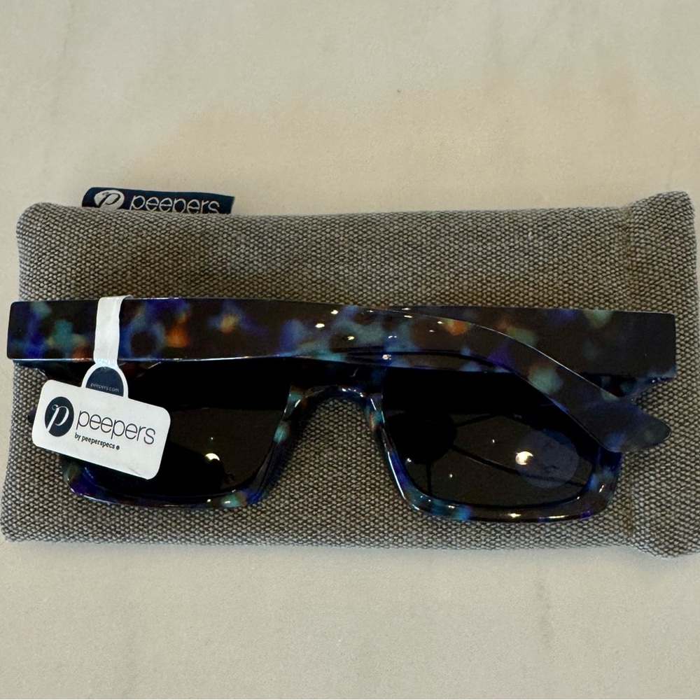 Peepers Tortoise Reading Sunglasses 1.5 - Picture 8 of 9